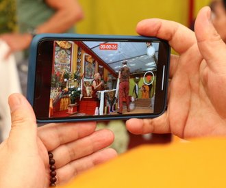 Dharma und moderne Medien